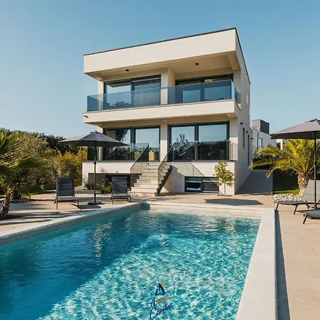 Sandro By Awaytocroatia Porec