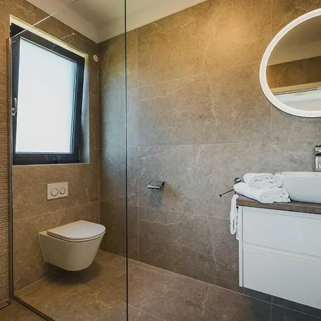 Villa Sandro By Awaytocroatia Poreč